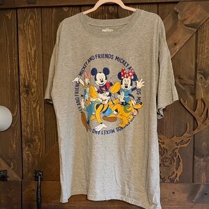 Disney Mickey & Friends Gray Women’s shirt